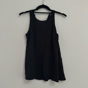XS Old Navy Black Tank w/keyhole back